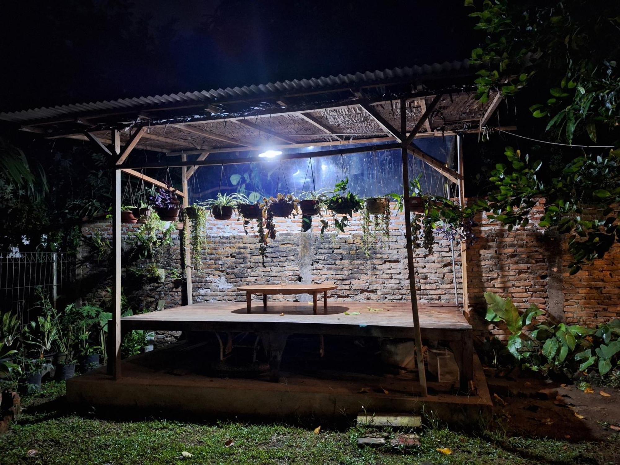 Bua Guest House Медан Екстер'єр фото