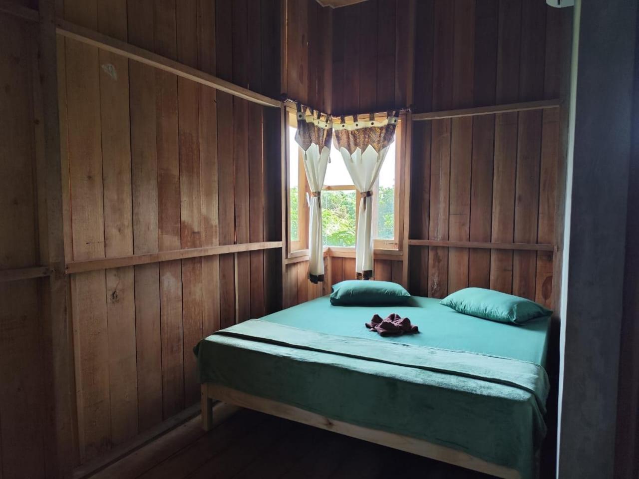 Bua Guest House Медан Екстер'єр фото